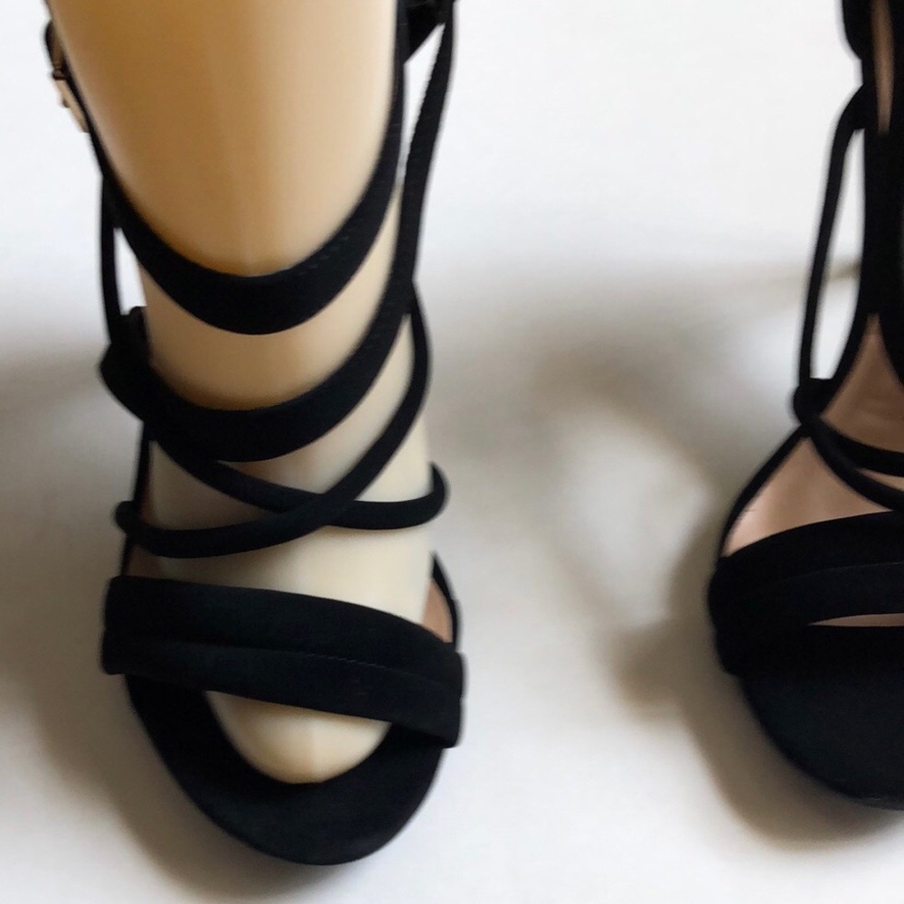 π Sale was $49 will go back π New Black Strappy Heels Size 7.5 - Picture 6 of 7